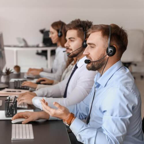 MiContact Center Enterprise contact center agents